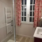 翁弗勒尔市中心舒适公寓 公寓